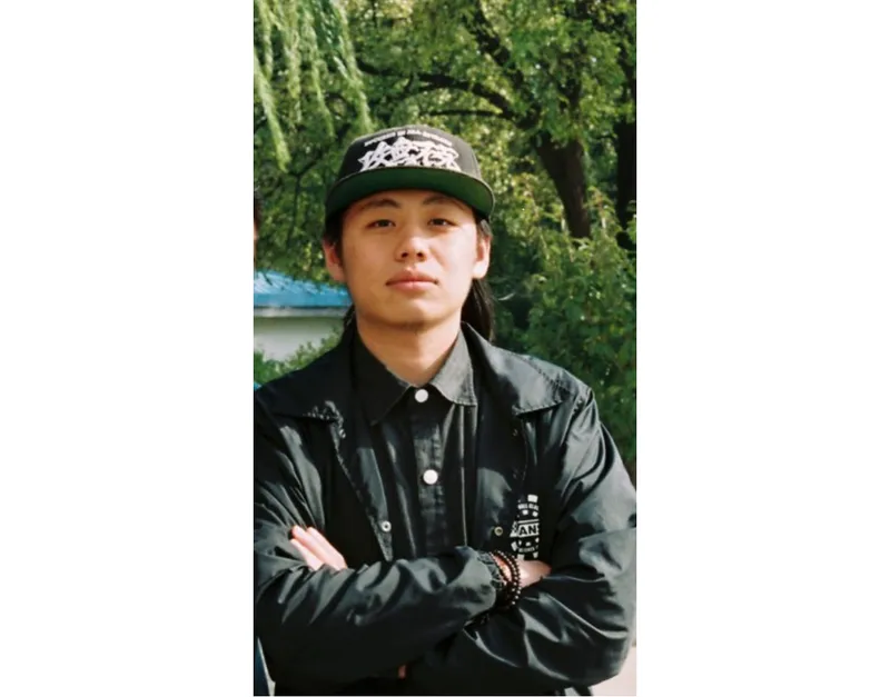 Junhe WANG